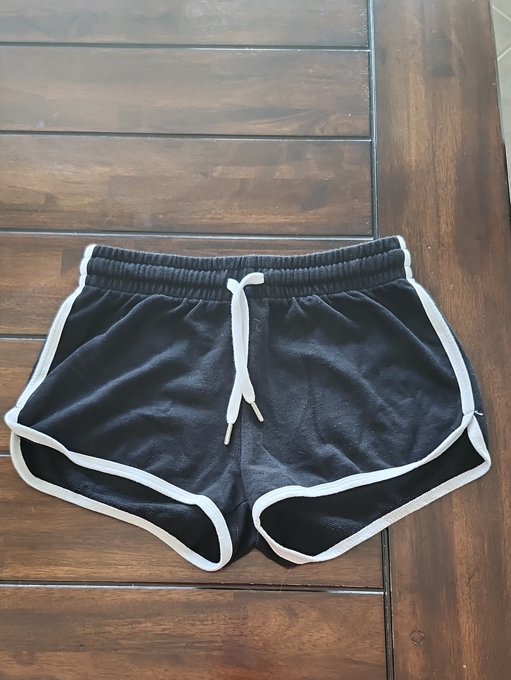 Garage dolphin sweat shorts